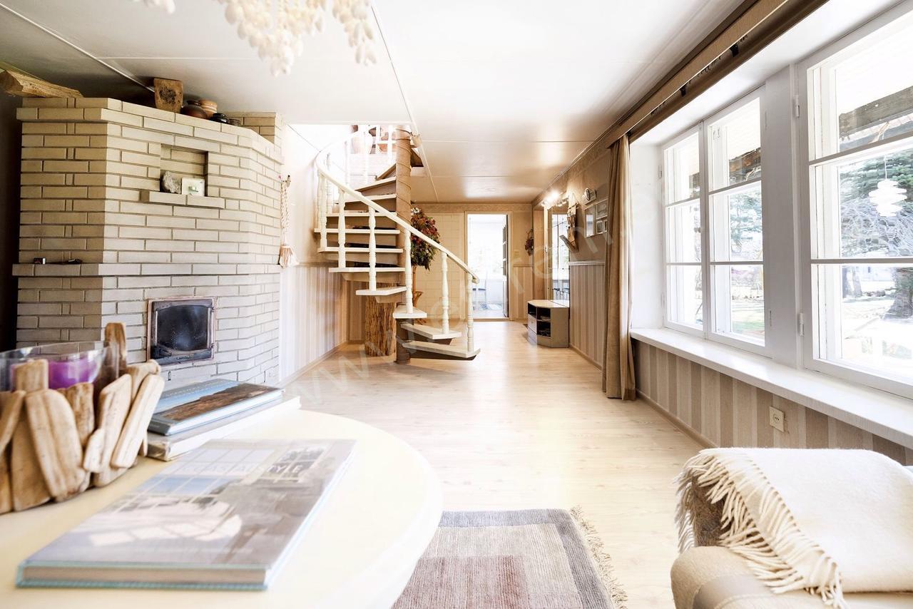 Kaju Guesthouses Nasva 외부 사진